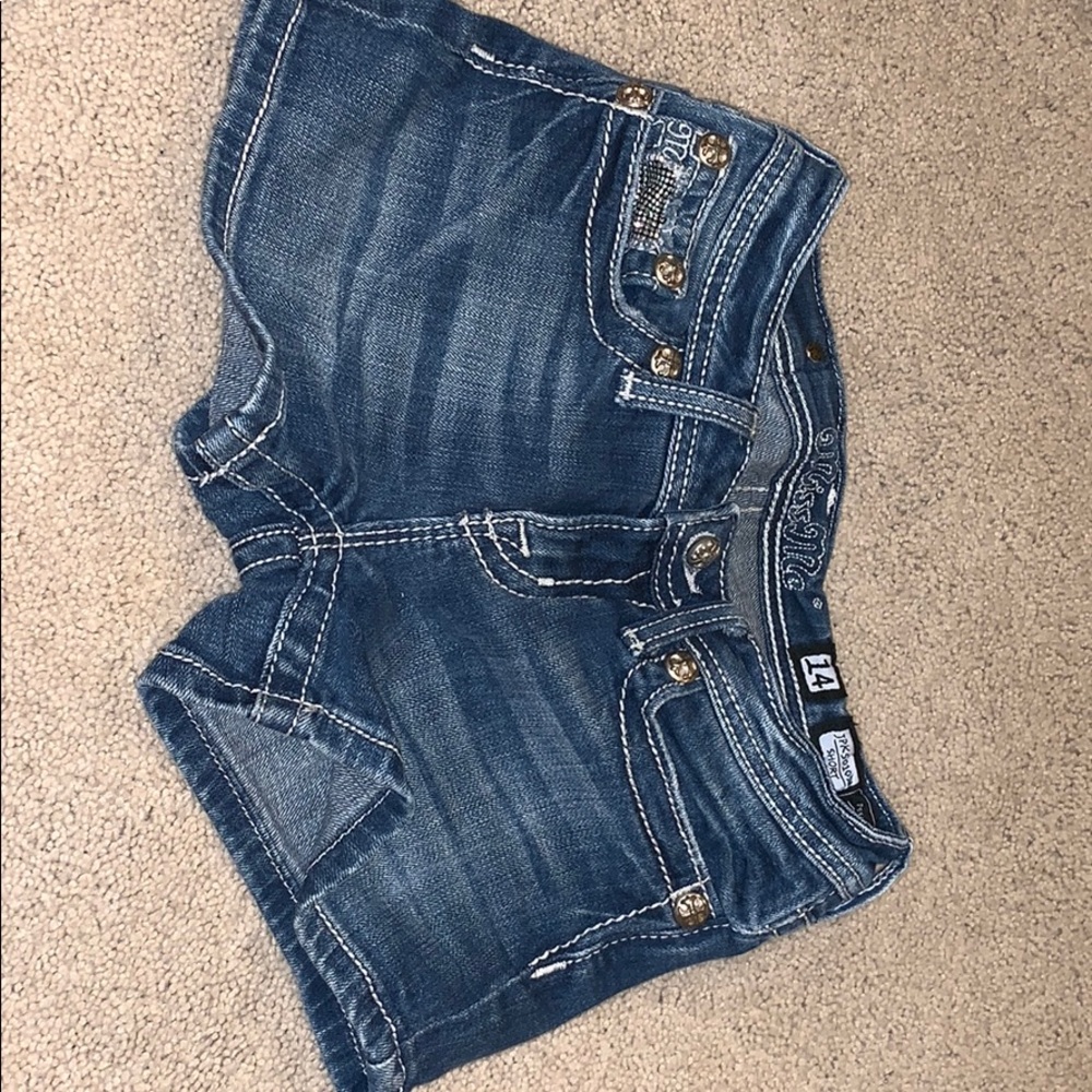 Girls miss me shorts